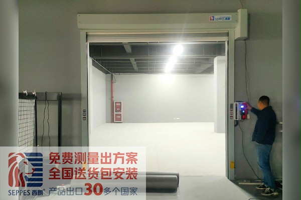 保温仓库保温快速门