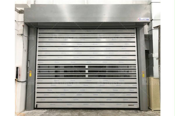 西朗门业硬质快速门