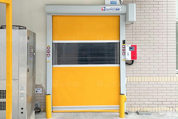 西朗门业快速门